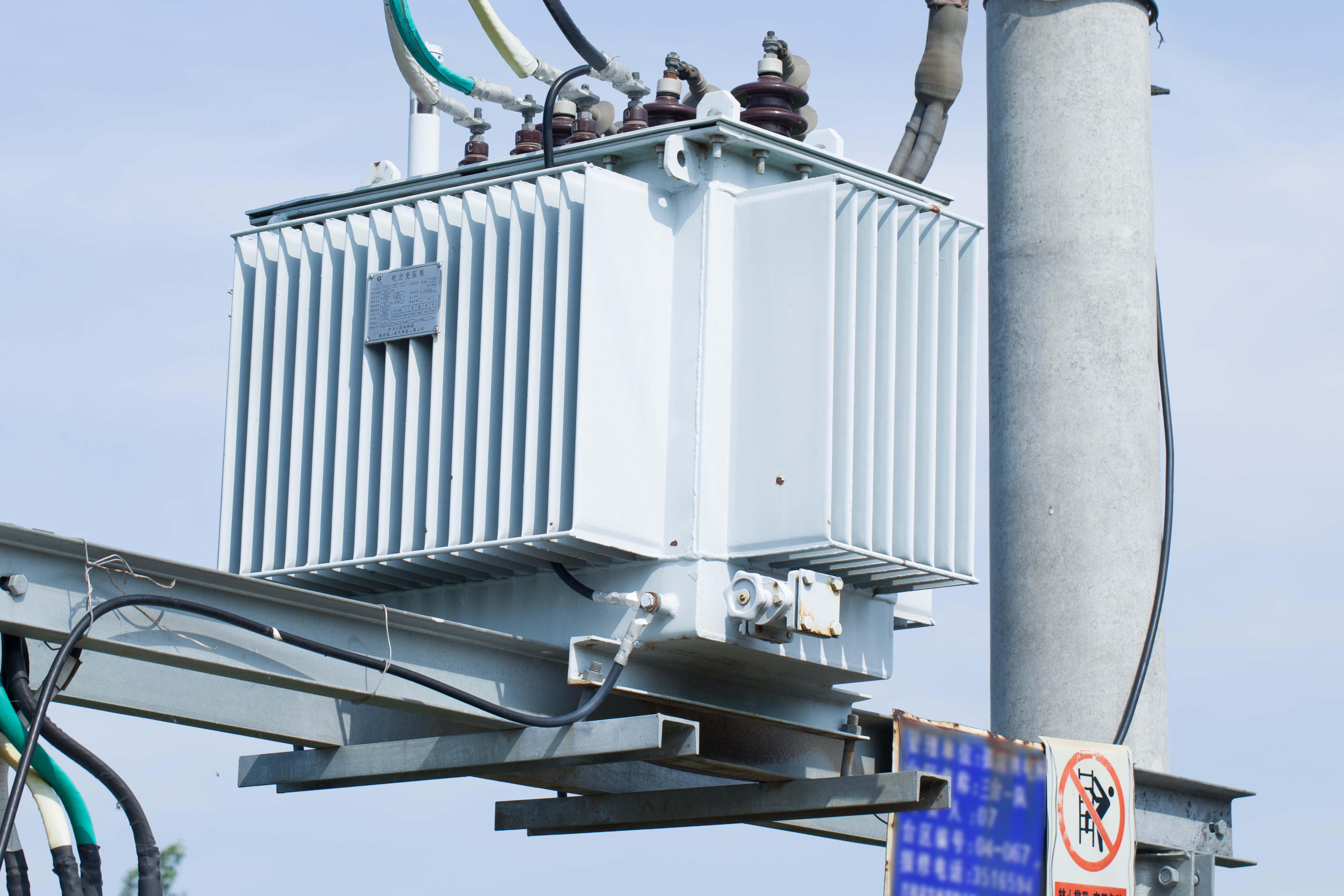 配網(wǎng)自動化多網(wǎng)融合應(yīng)用解決方案